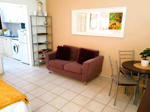 M104 West Perth Studio Apartment Near Kings Park - Accommodation Sunshine Coast 0