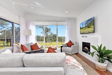 Magpie Two - Two For Joy Estate - Accommodation Sunshine Coast 2