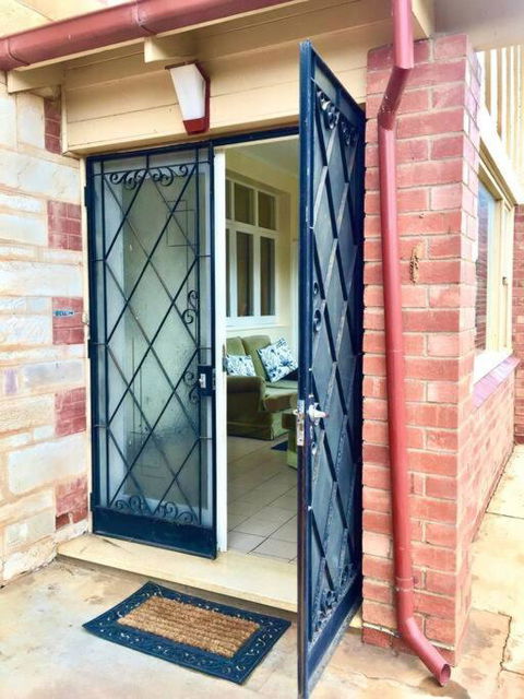 Mannanarie Manor - Accommodation Sunshine Coast 2