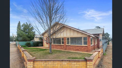 Mannanarie Manor - Accommodation Sunshine Coast 0