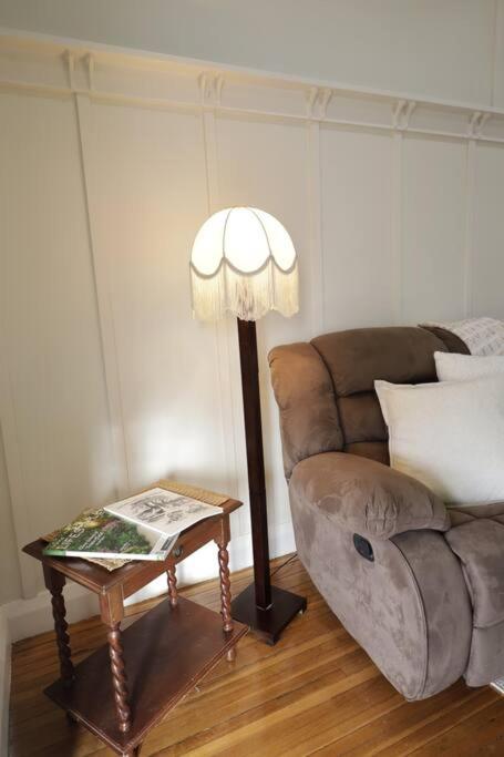 Manor Cottage - Accommodation Sunshine Coast 1