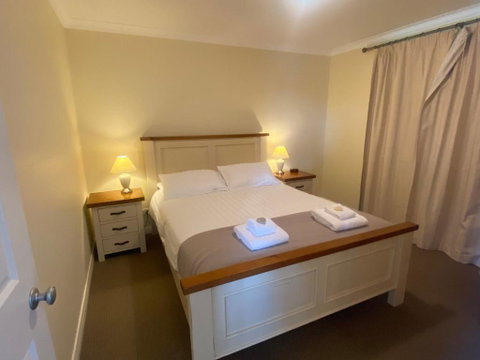 Manyat Peak Cottages Carnaby - Accommodation Sunshine Coast 2