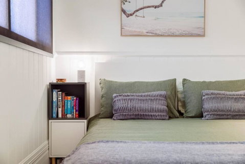 Manning Private Escape By Swan Bnb Management - Accommodation Sunshine Coast 3