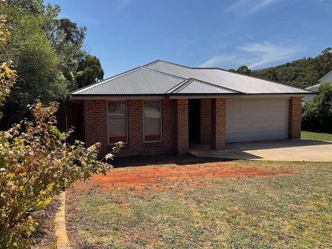 Marysville Views - Accommodation Sunshine Coast 2