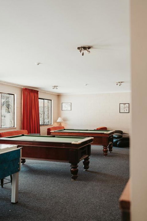 Matterhorn Lodge - Accommodation Sunshine Coast 3