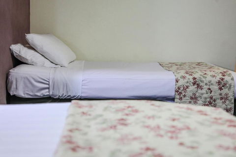 Maynestay Motel - Accommodation Sunshine Coast 2