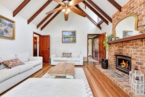 Meadowbrook Manor In North Rothbury - Accommodation Sunshine Coast 0