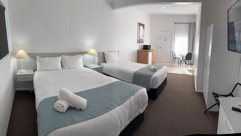 Mia Motel - Accommodation Sunshine Coast 2