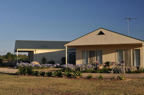 Milawa Muscat Retreat B&B - Accommodation Sunshine Coast 1