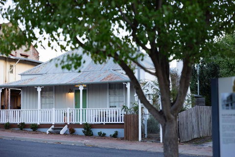 Mill Cottage - Accommodation Sunshine Coast 1