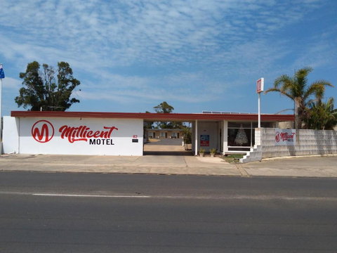 Millicent Motel - Accommodation Sunshine Coast 1