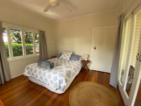 Miss Bullens Cottage - Accommodation Sunshine Coast 3