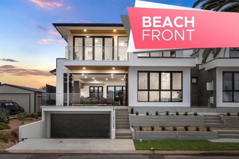 Moana Sands - Luxury Beachfront - Accommodation Sunshine Coast 0