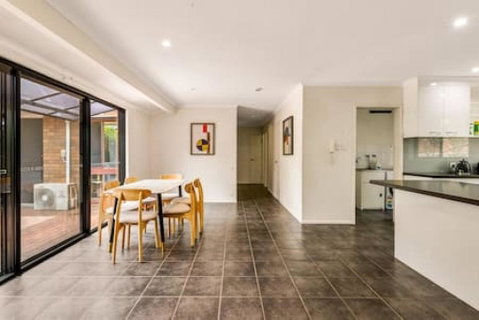 Modern Comfort Retreat 4Bed Cozy Haven W Pool - Accommodation Sunshine Coast 0