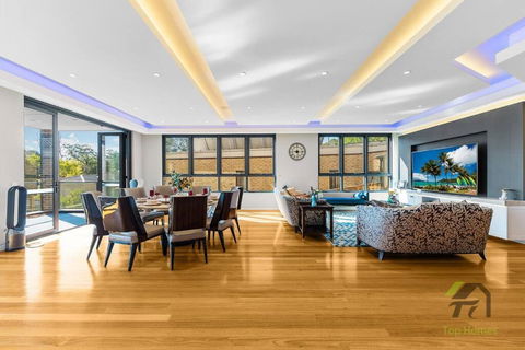 Modern Summer Palace In Epping - Accommodation Sunshine Coast 0
