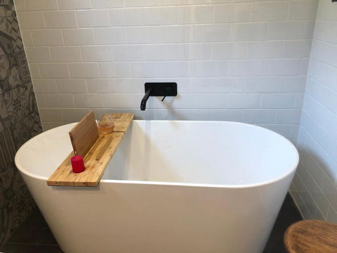 Mole Creek Hideaway - Accommodation Sunshine Coast 2