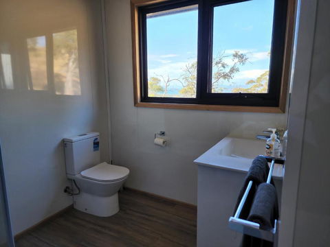 Mount Rumney Escapes Seaview House 1 - Possum House - Accommodation Sunshine Coast 3
