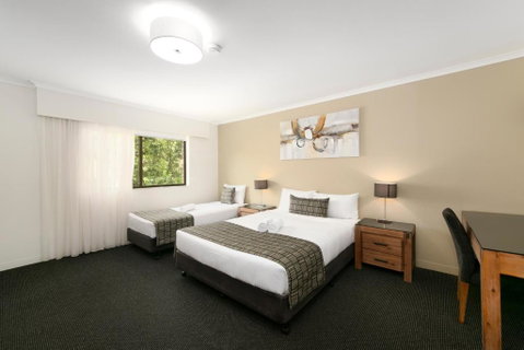 Mt Ommaney Hotel Apartments - Accommodation Sunshine Coast 2