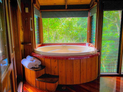 Mt Quincan Crater Retreat - Accommodation Sunshine Coast 2