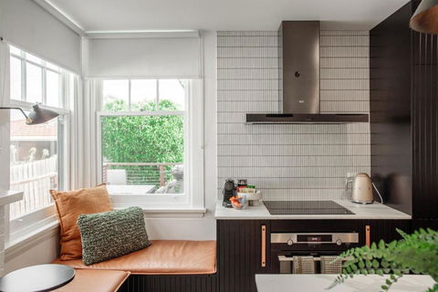 Mulgrave Street Cottage- Renovated Comfort - Accommodation Sunshine Coast 3