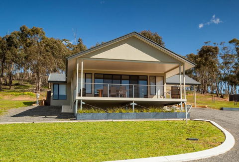 Neagles Retreat Villas - Accommodation Sunshine Coast 3