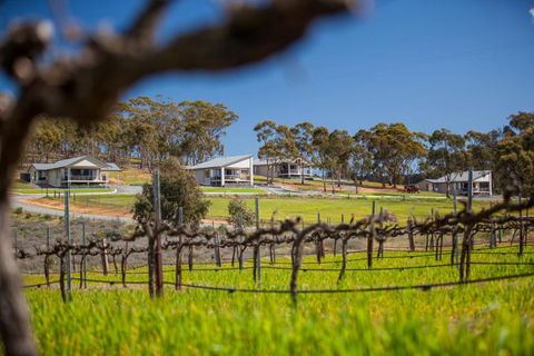 Neagles Retreat Villas - Accommodation Sunshine Coast 0