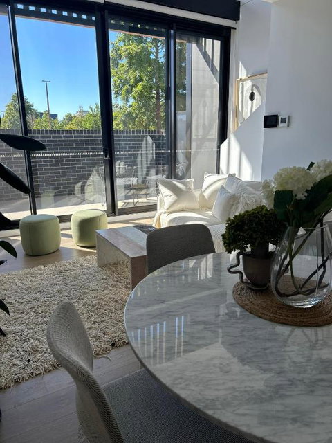 New & Modern Loft 1bd W/Pool&Gym - Accommodation Sunshine Coast 1