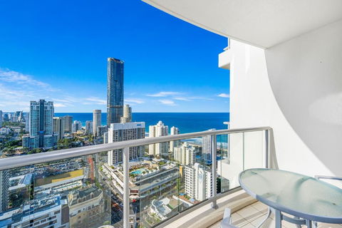 NEW Chevron Ocean Views Central Surfers. - Accommodation Sunshine Coast 0