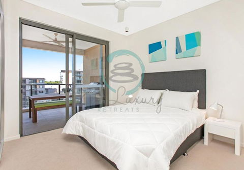 NEW - ZEN AT THE WATERFRONT - Luxury Waterfront Holiday Home For Families & Friends - Accommodation Sunshine Coast 2