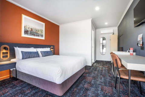 Nightcap At Horse & Jockey Hotel Warwick - Accommodation Sunshine Coast 3