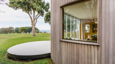 Ninth Hole - Accommodation Sunshine Coast 2