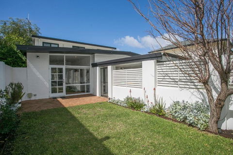 NOR214 - Northstead Coastal Charm - Accommodation Sunshine Coast 2