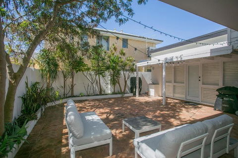 NOR214 - Northstead Coastal Charm - Accommodation Sunshine Coast 0