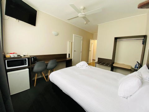 Nowra Motor Inn - Accommodation Sunshine Coast 2