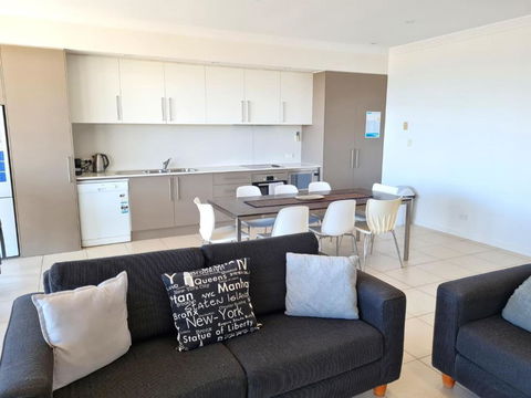 Number 99B - Accommodation Sunshine Coast 1