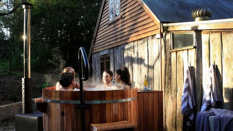 Nungaroo Cottage - Accommodation Sunshine Coast 2