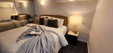 NYC Loft Brisbane, Free Parking! - Accommodation Sunshine Coast 0