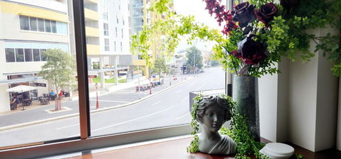 NYC Loft Brisbane, Free Parking! - Accommodation Sunshine Coast 1