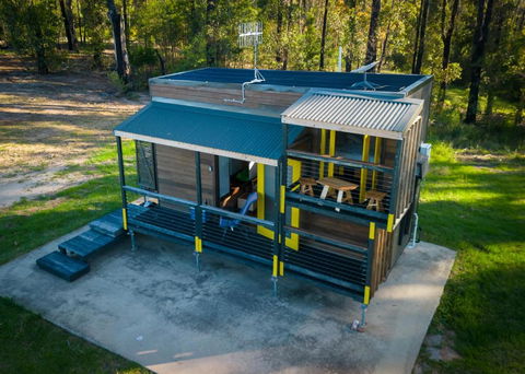 Ocean Breeze Tiny House - Ocean And Lake View - Accommodation Sunshine Coast 0