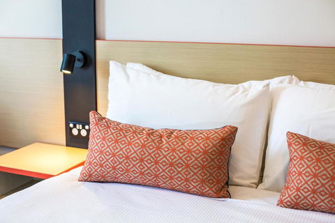 Nightcap At Regents Park Hotel - Accommodation Sunshine Coast 1