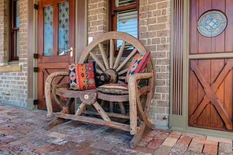 Old Bank Boutique Hotel - Accommodation Sunshine Coast 3