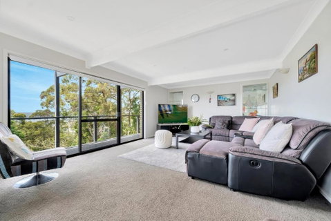 On Top Of The World - Accommodation Sunshine Coast 2