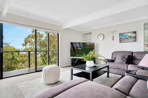On Top Of The World - Accommodation Sunshine Coast 3