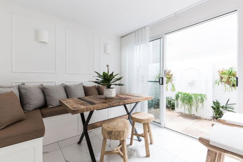 One Marola Is Stylish Privacy In Paradise - Accommodation Sunshine Coast 3
