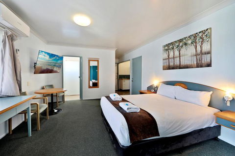 Oscar Motel - Accommodation Sunshine Coast 0