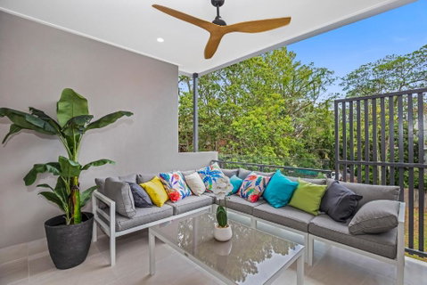 Park Avenue Luxe Townhouse Brand New Sleeps 9 - Accommodation Sunshine Coast 2