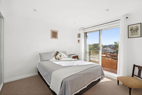 Pacific Gardens - Accommodation Sunshine Coast 2