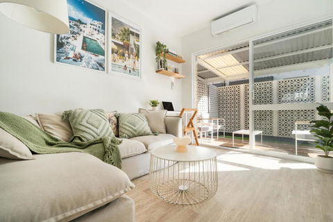 PALMA - Couples Beach Shack! - Accommodation Sunshine Coast 0