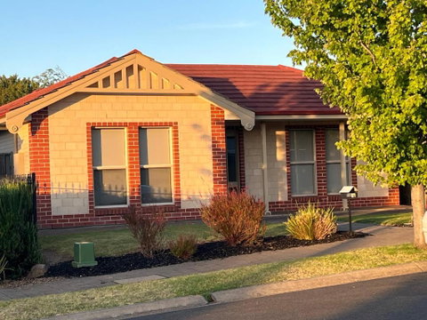 Park View Cottage - Accommodation Sunshine Coast 0
