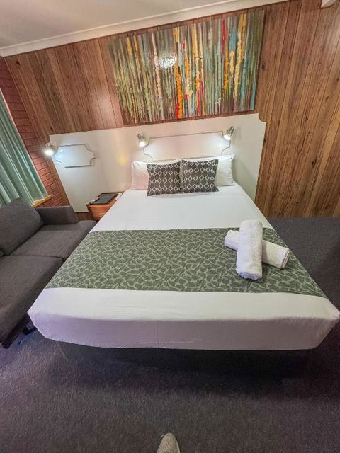 Pastoral Hotel Motel Echuca CBD - Accommodation Sunshine Coast 0